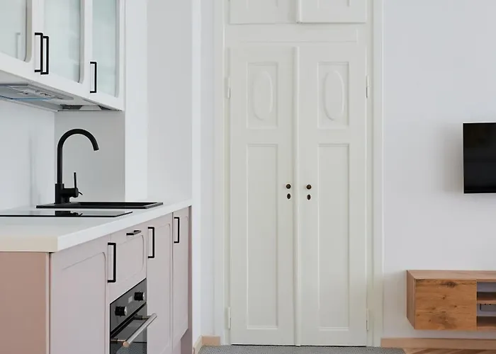 아파트 Kosciuszki Homely By Bookinghost *